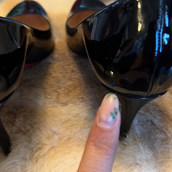 Christian Louboutin Patent
Leather Pumps It 37 black 85mm - Picture 15 of 15